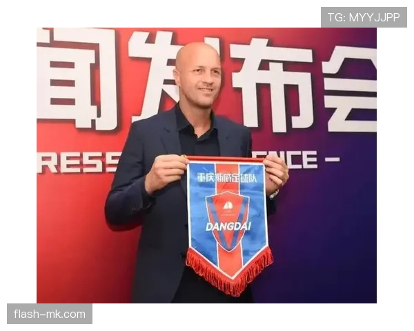 克鲁伊夫进攻数据解析：传奇战术革新重塑比赛格局，表现惊艳赛场