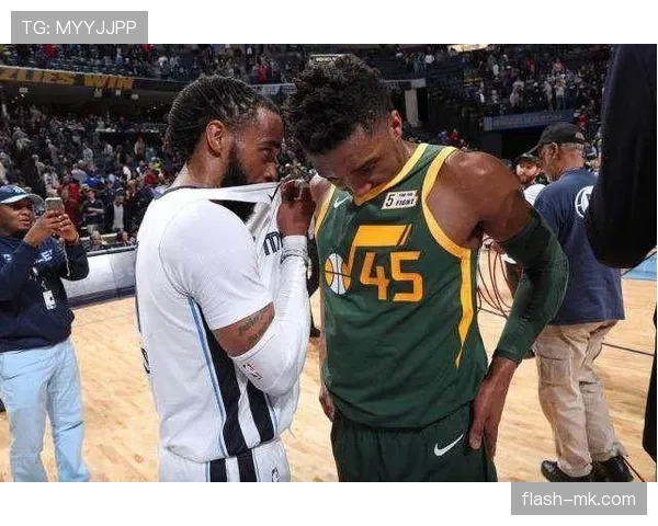 康利挡拆制造突破机会 提升球队关键时刻组织效率